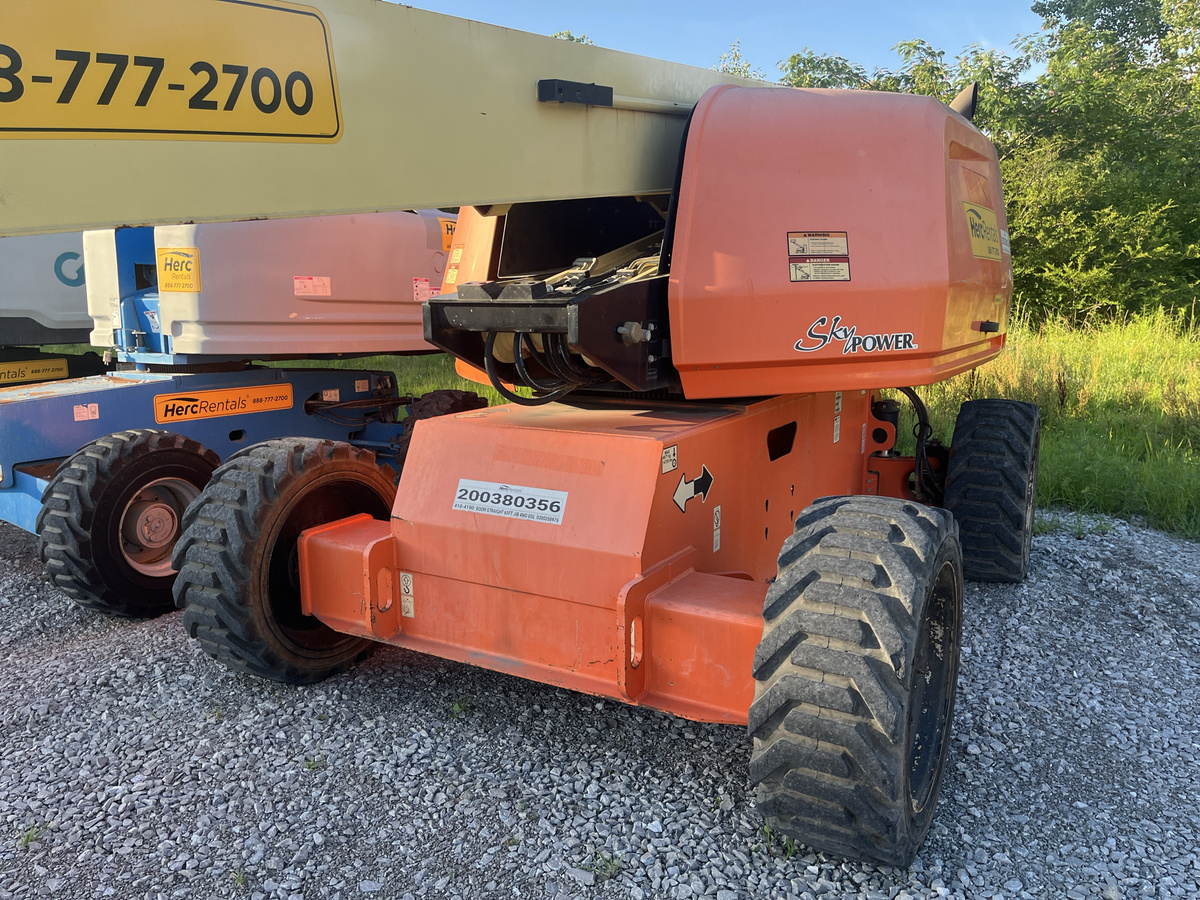 2018 JLG 660SJ-5