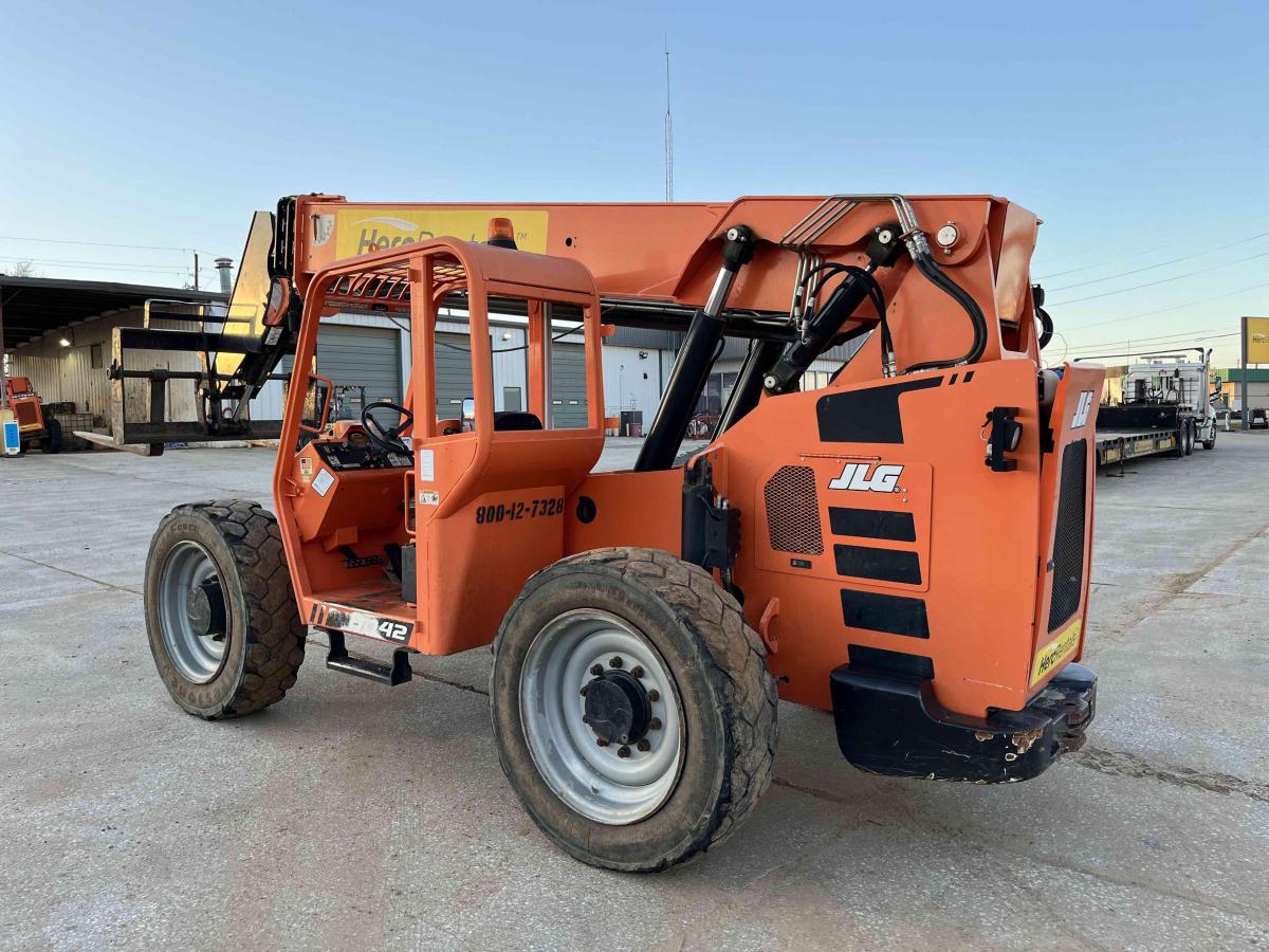 2016 SkyTrak 6042