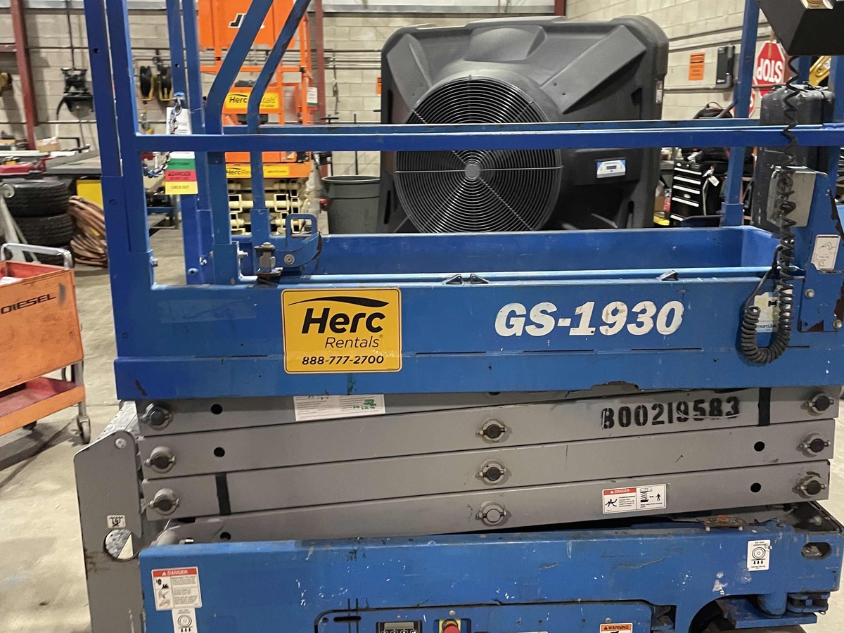 2018 Genie GS-1930-5