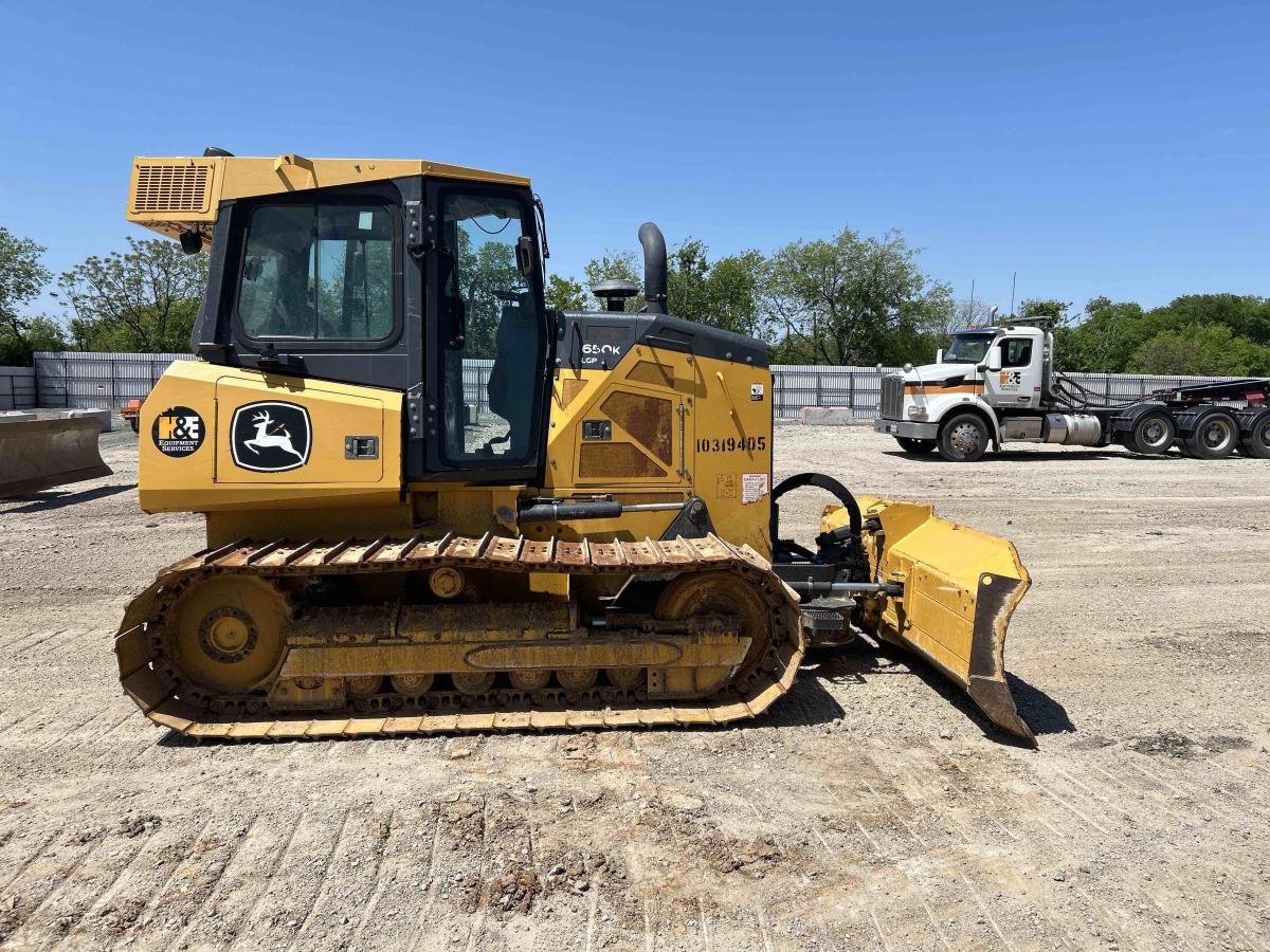 2021 John Deere 650K-8