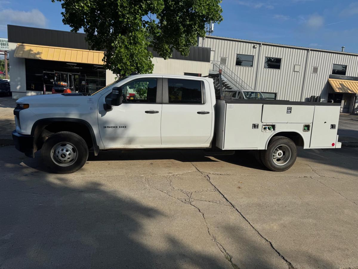 2021 Chevrolet 3500-4