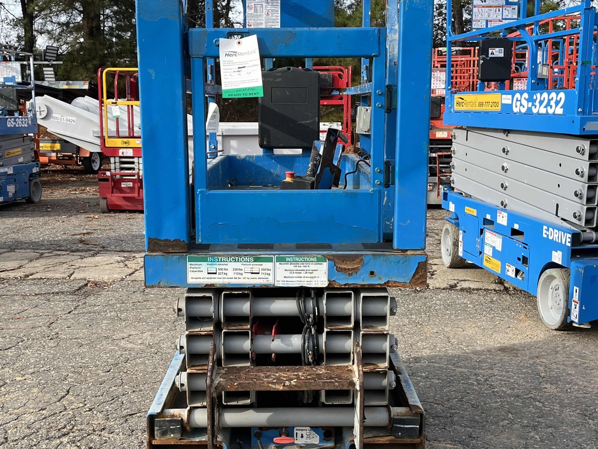 2018 Genie GS-1930-4