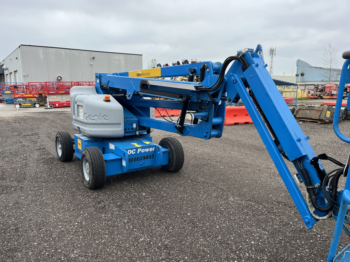 2013 Genie Z-45/25J-3