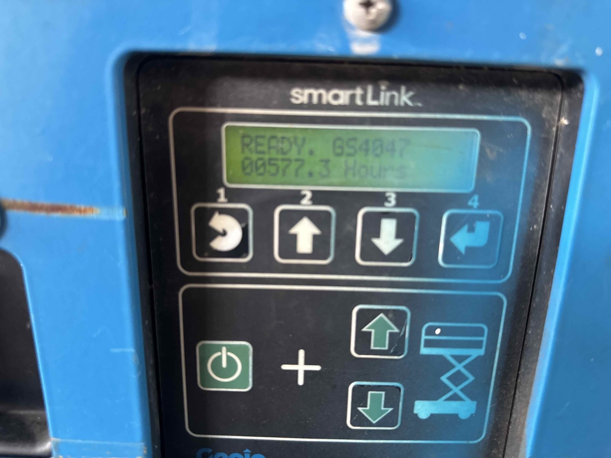 2017 Genie GS-4047-3