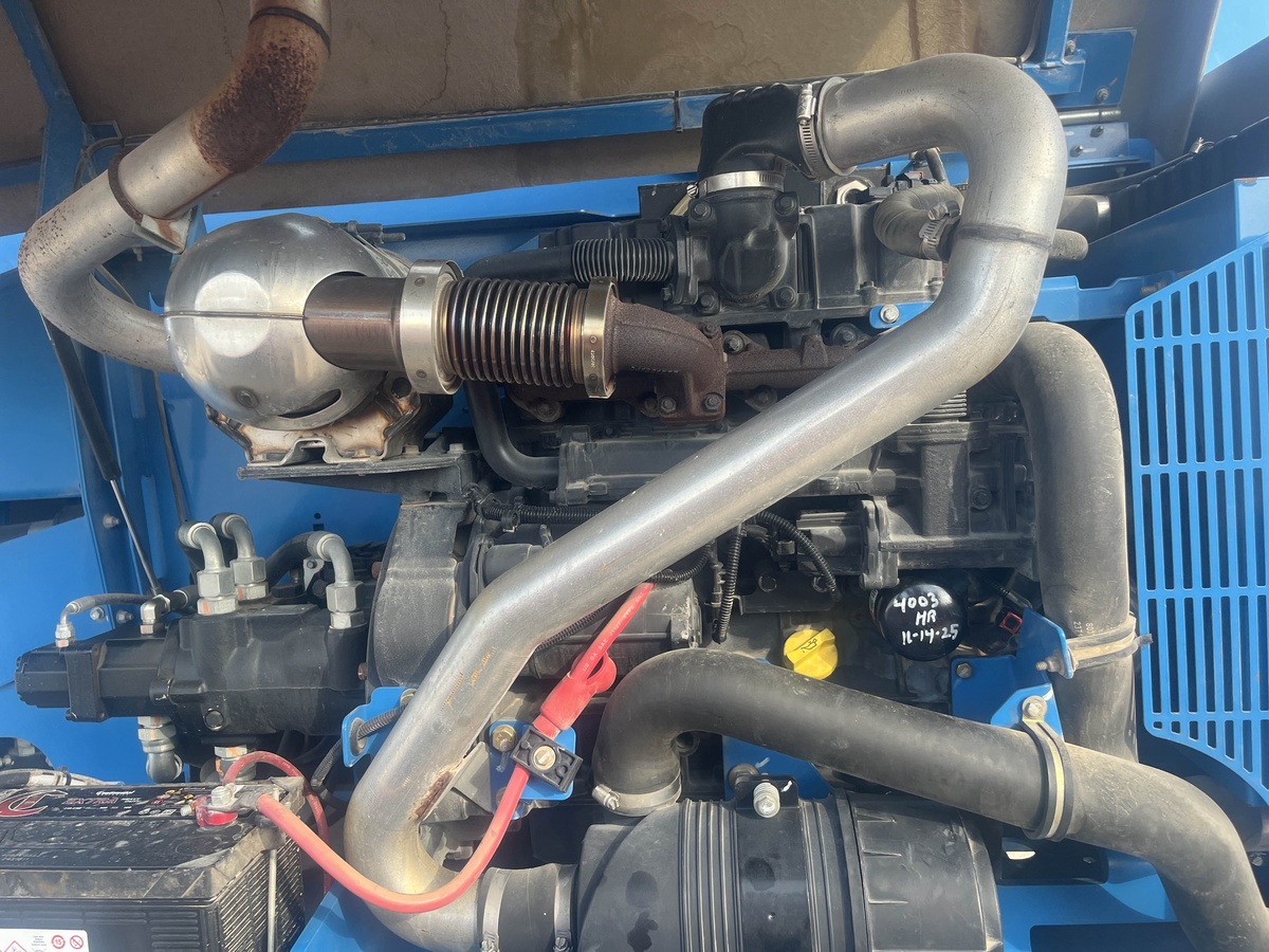 2017 Genie S-45-8
