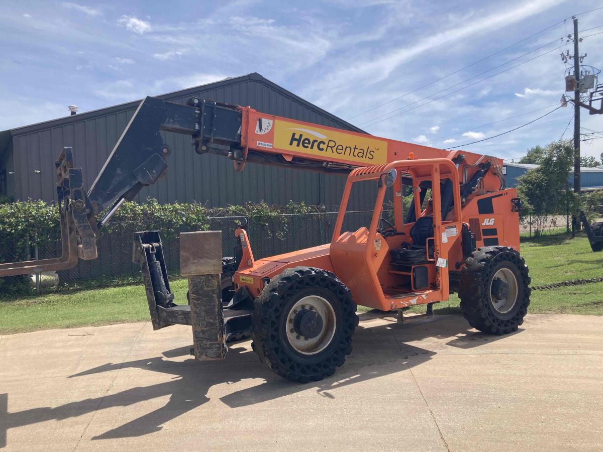 2019 SkyTrak 10042