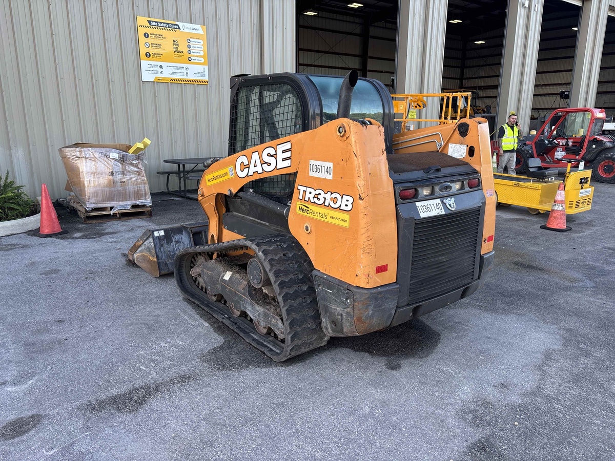 2022 Case TR310B-3