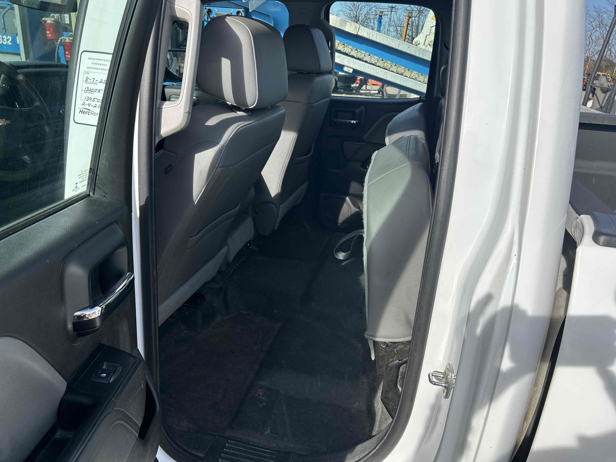 2018 GMC 1500-11