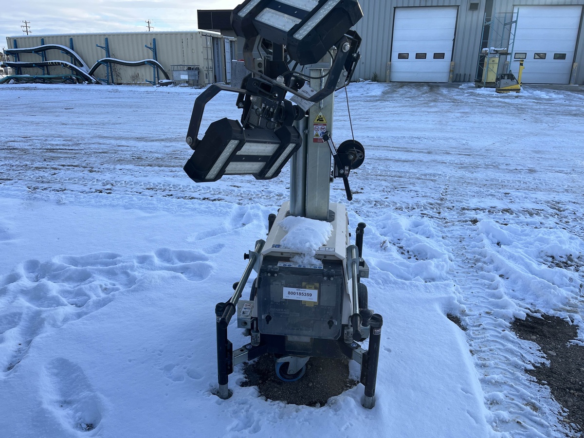 2017 Magnum PLT240-2