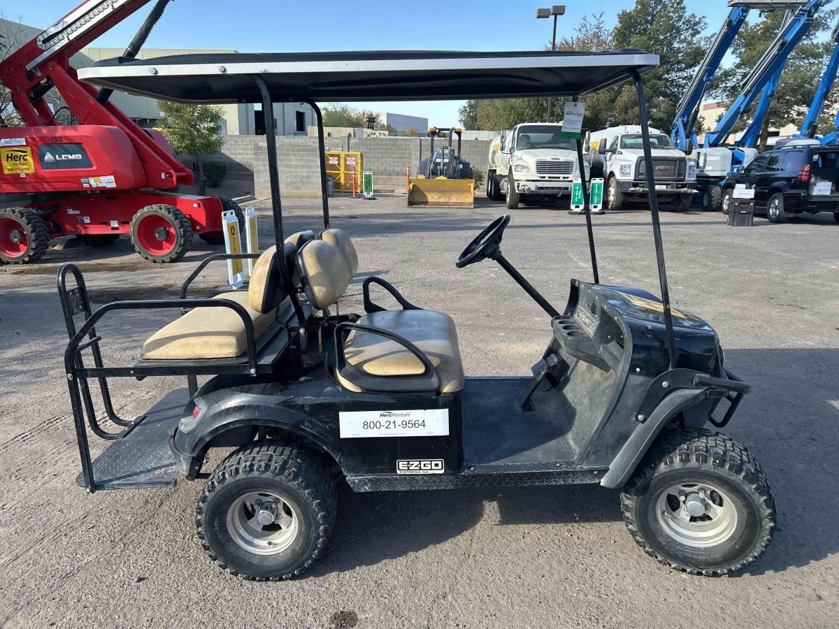 2018 Cushman EXPRESS S4