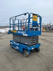 2017 Genie GS-3246-3