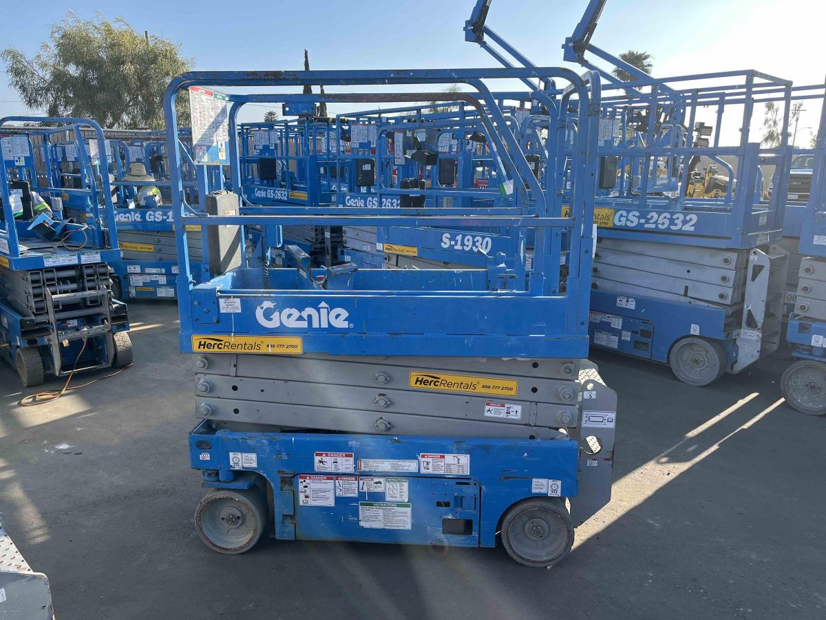 2016 Genie GS-1930
