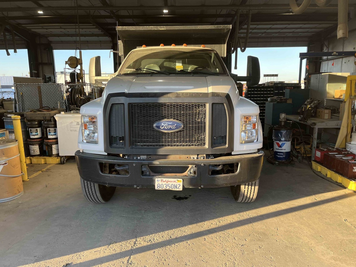 2018 Ford F650
