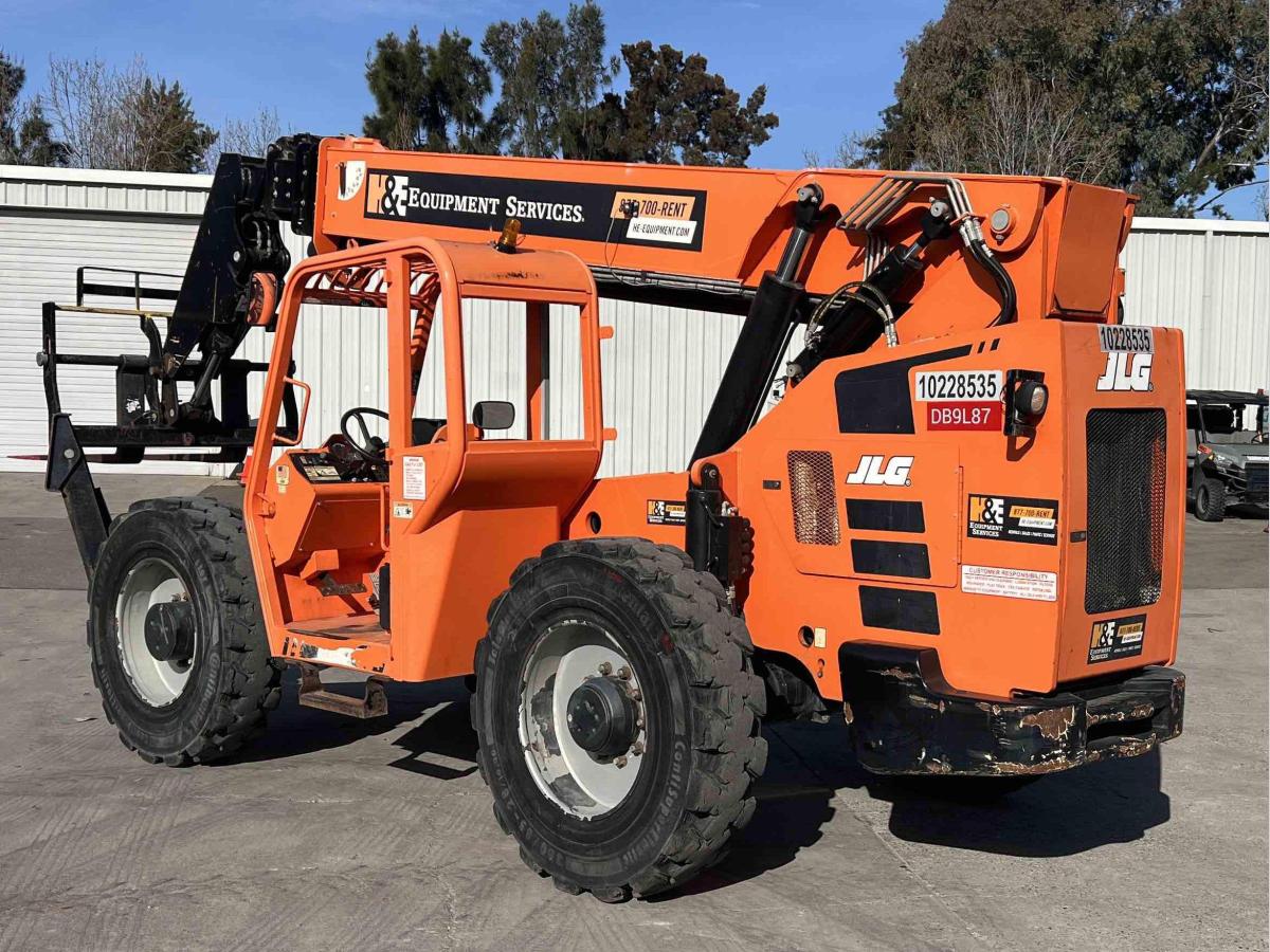 2018 SkyTrak 10054