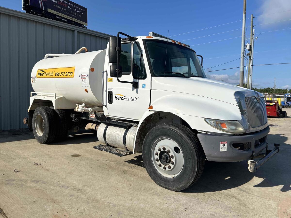 2011 International 4300