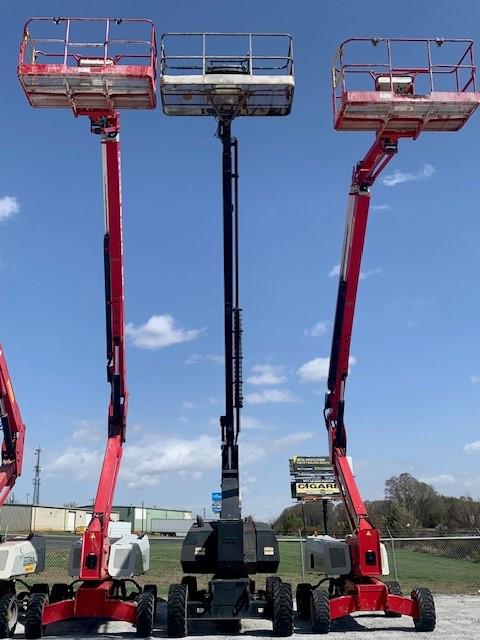 2015 JLG 800A