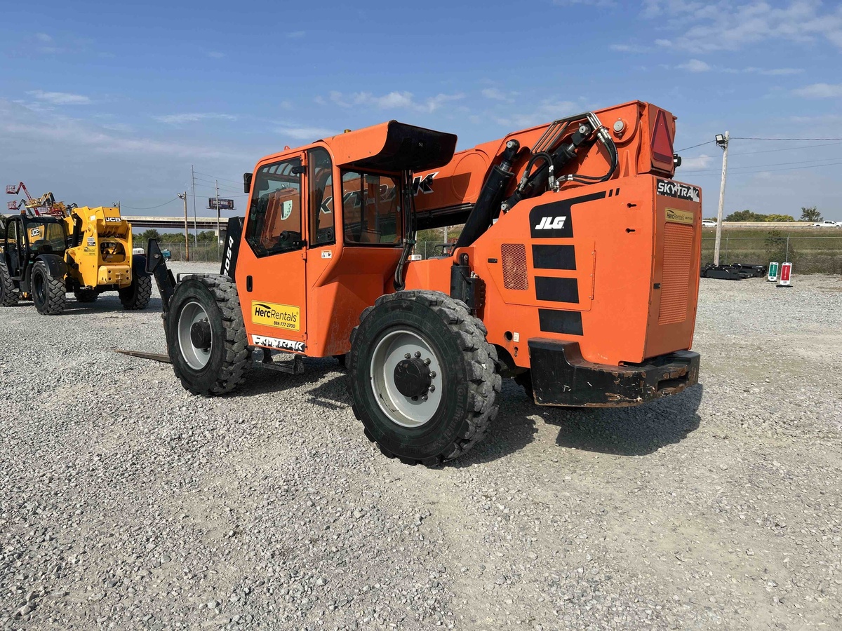 2020 SkyTrak 12054