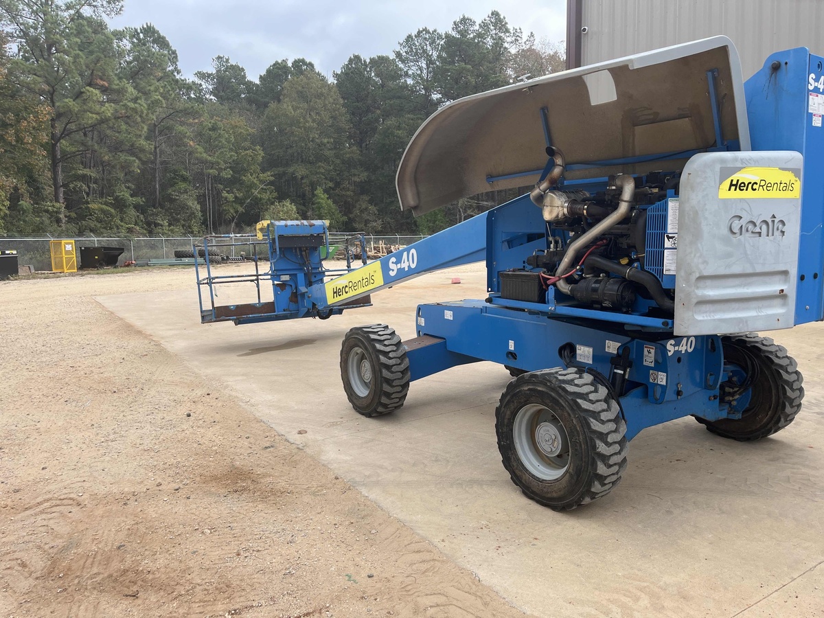 2018 Genie S-40-6