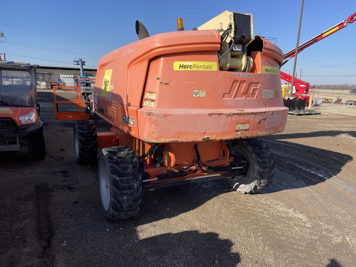 2018 JLG 600S-4