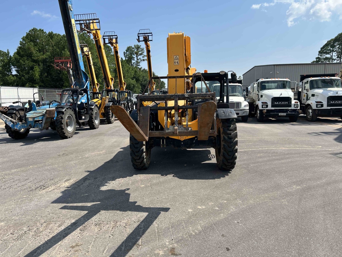 2022 JCB 509-42-3