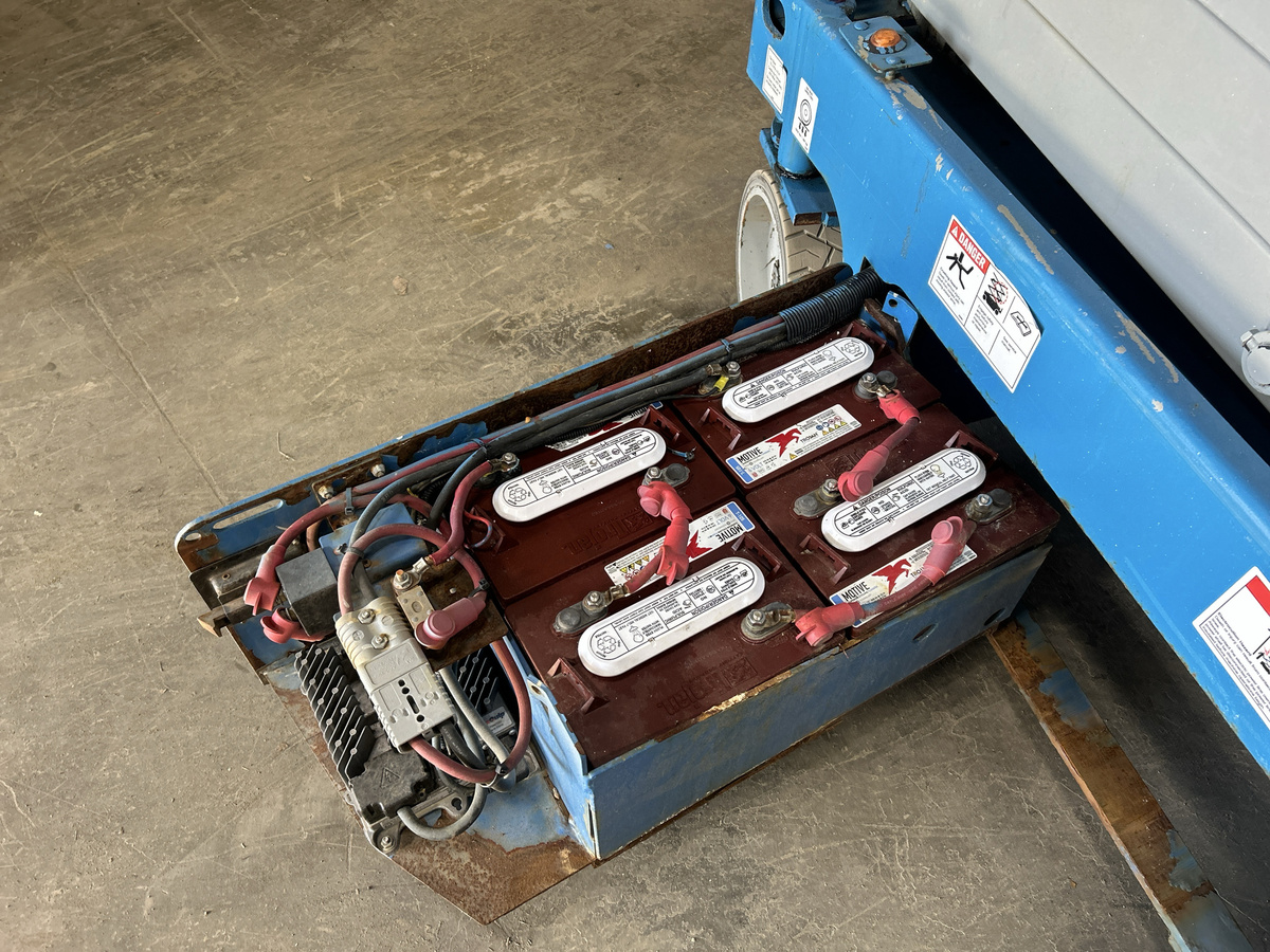 2018 Genie GS-1930-10