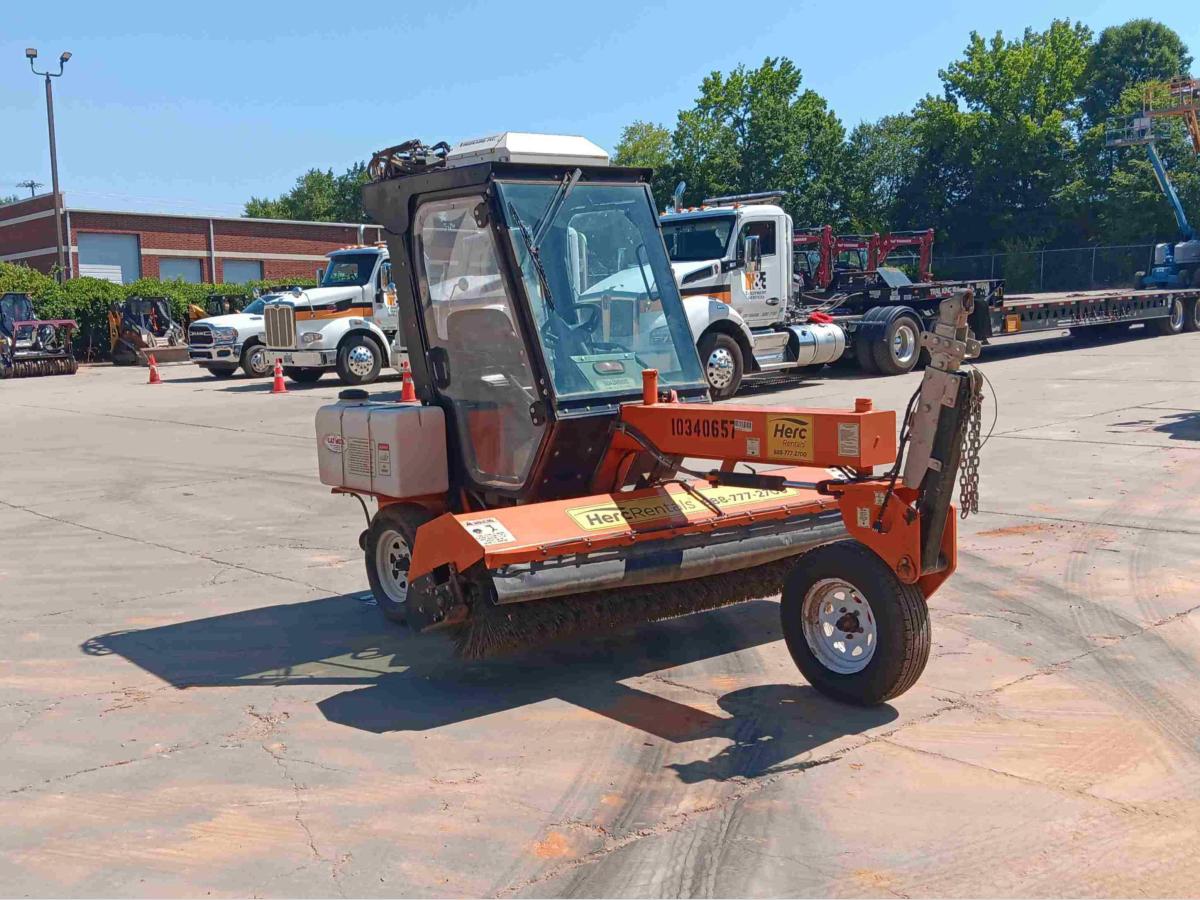 2021 LayMor SM300-2