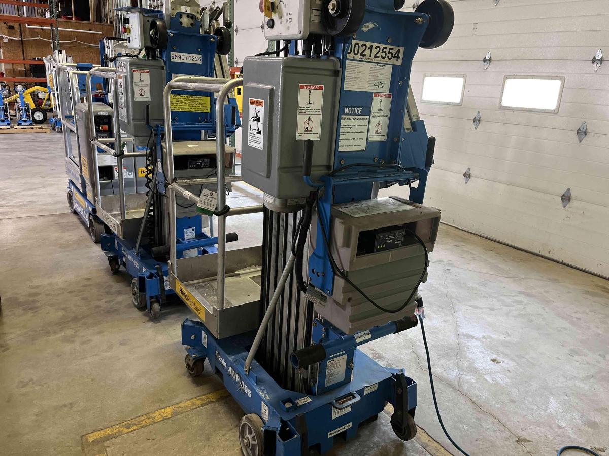 2018 Genie AWP-30S-2