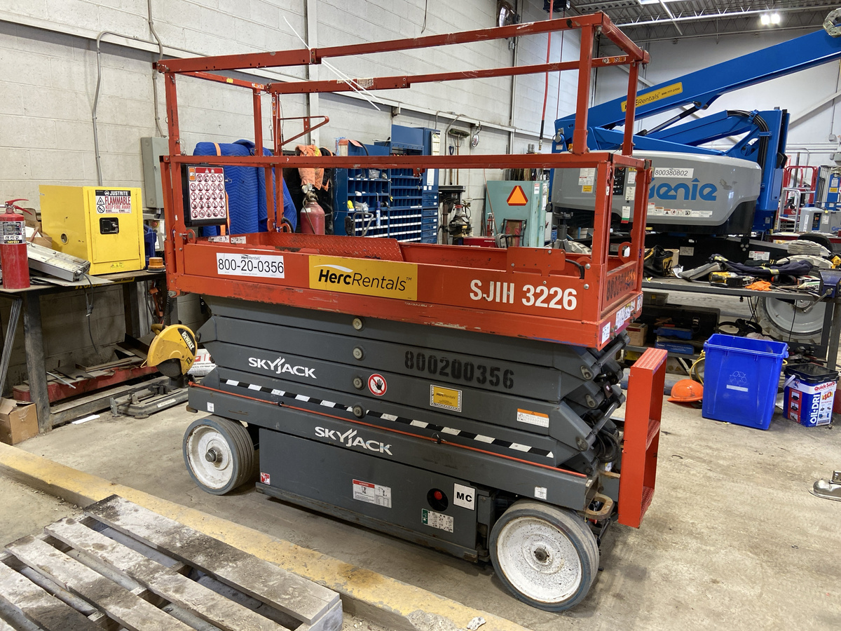 2018 Skyjack SJ3226-2