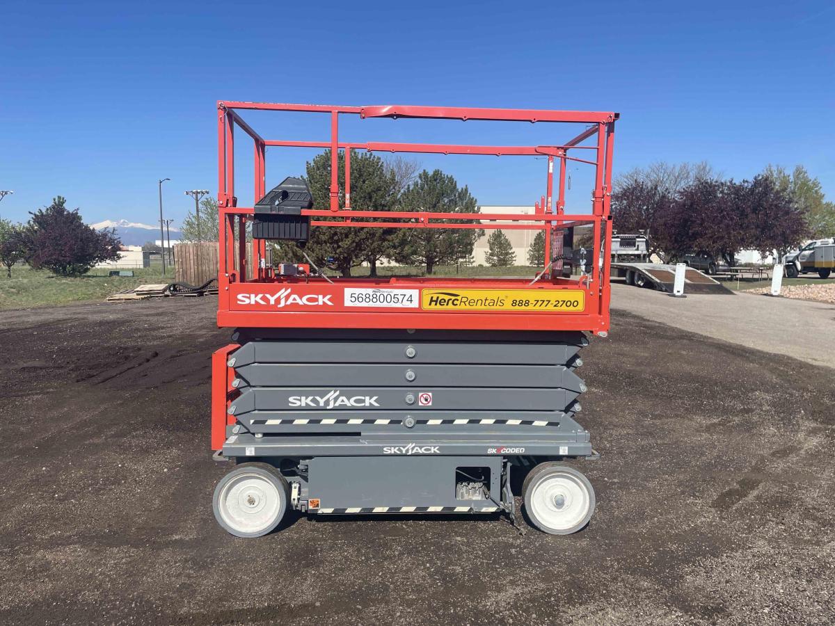 2021 Skyjack SJ4732