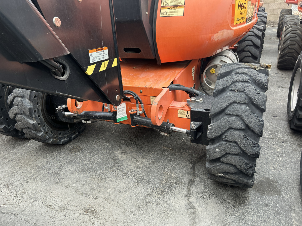 2015 JLG 600AJN Narrow-10