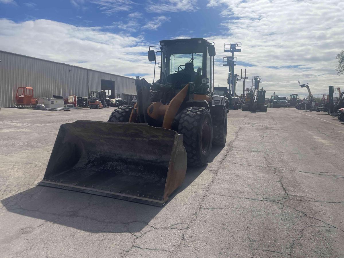 2019 Case 621G