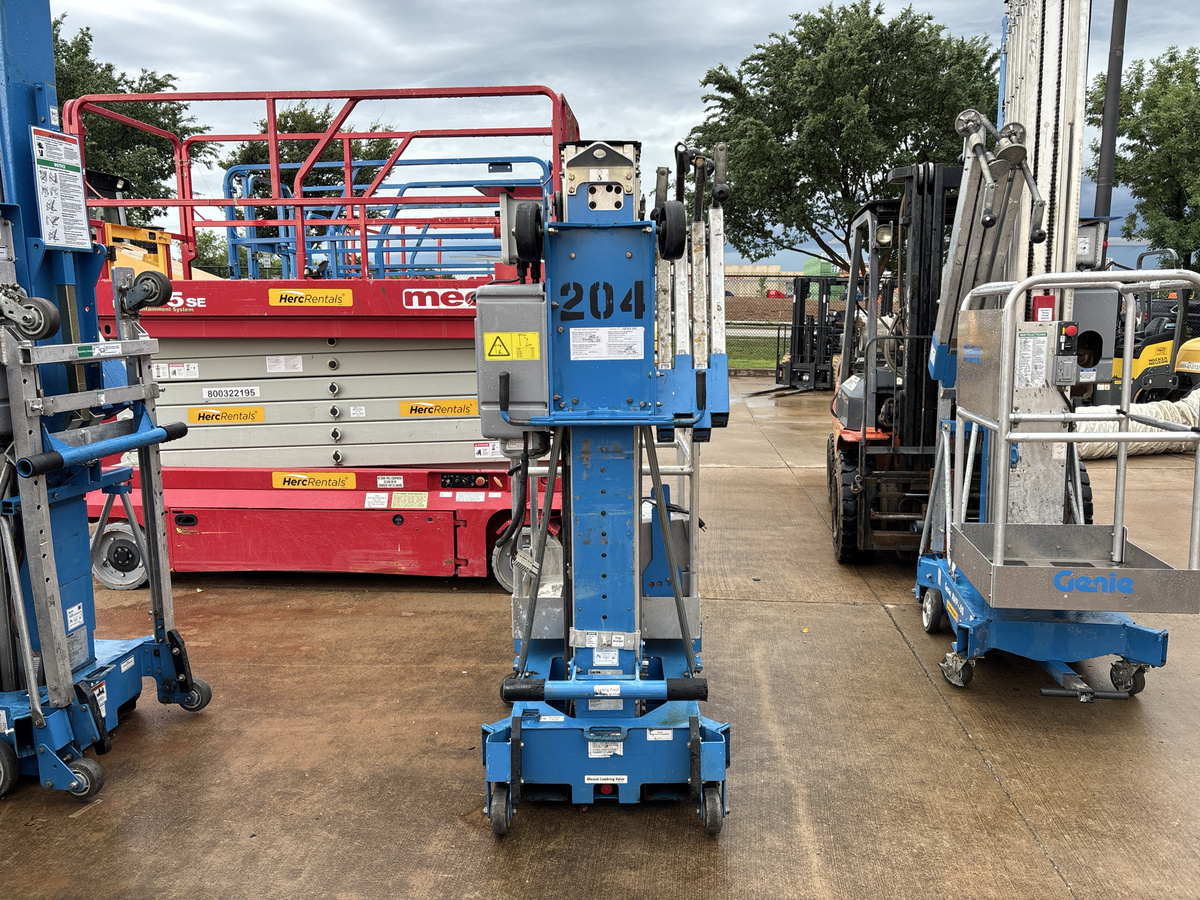 2019 Genie AWP-30S-4