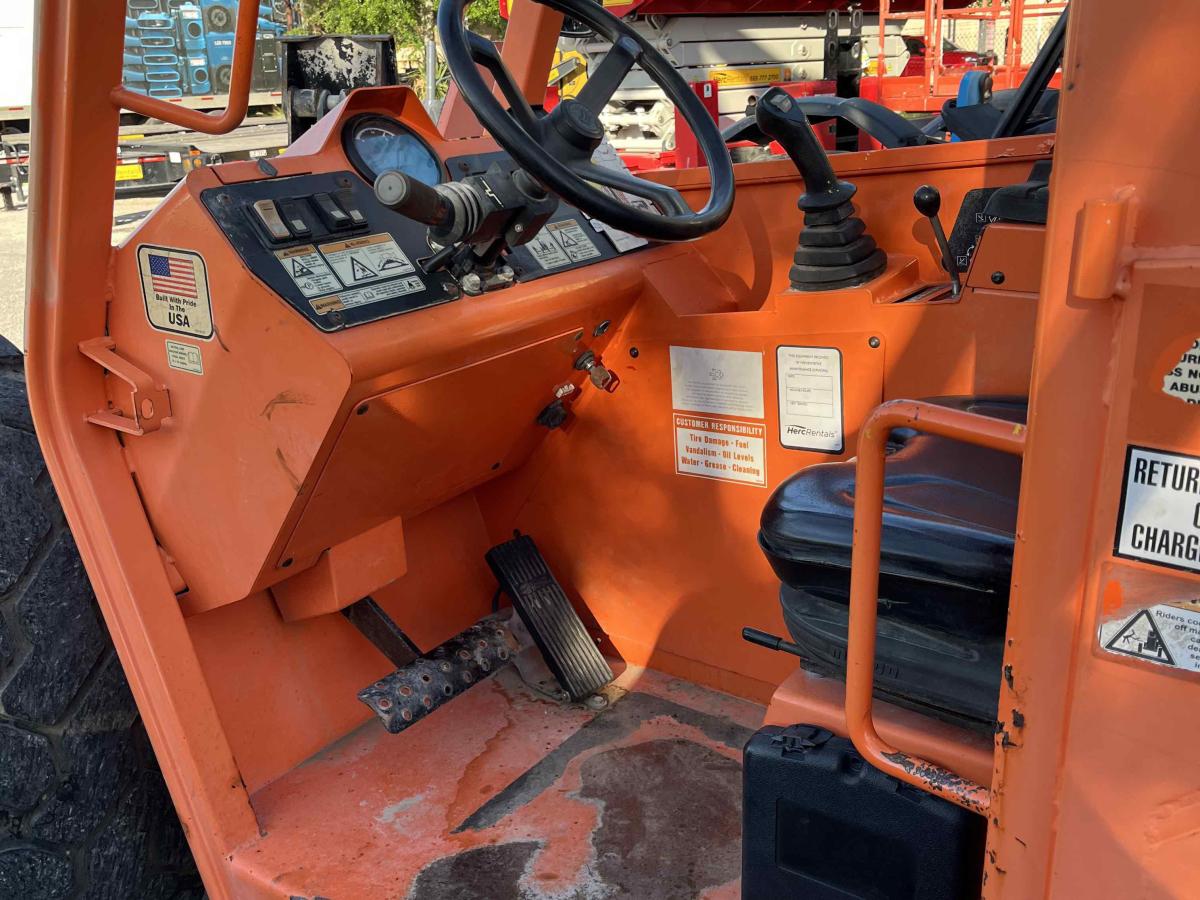 2016 SkyTrak 10054