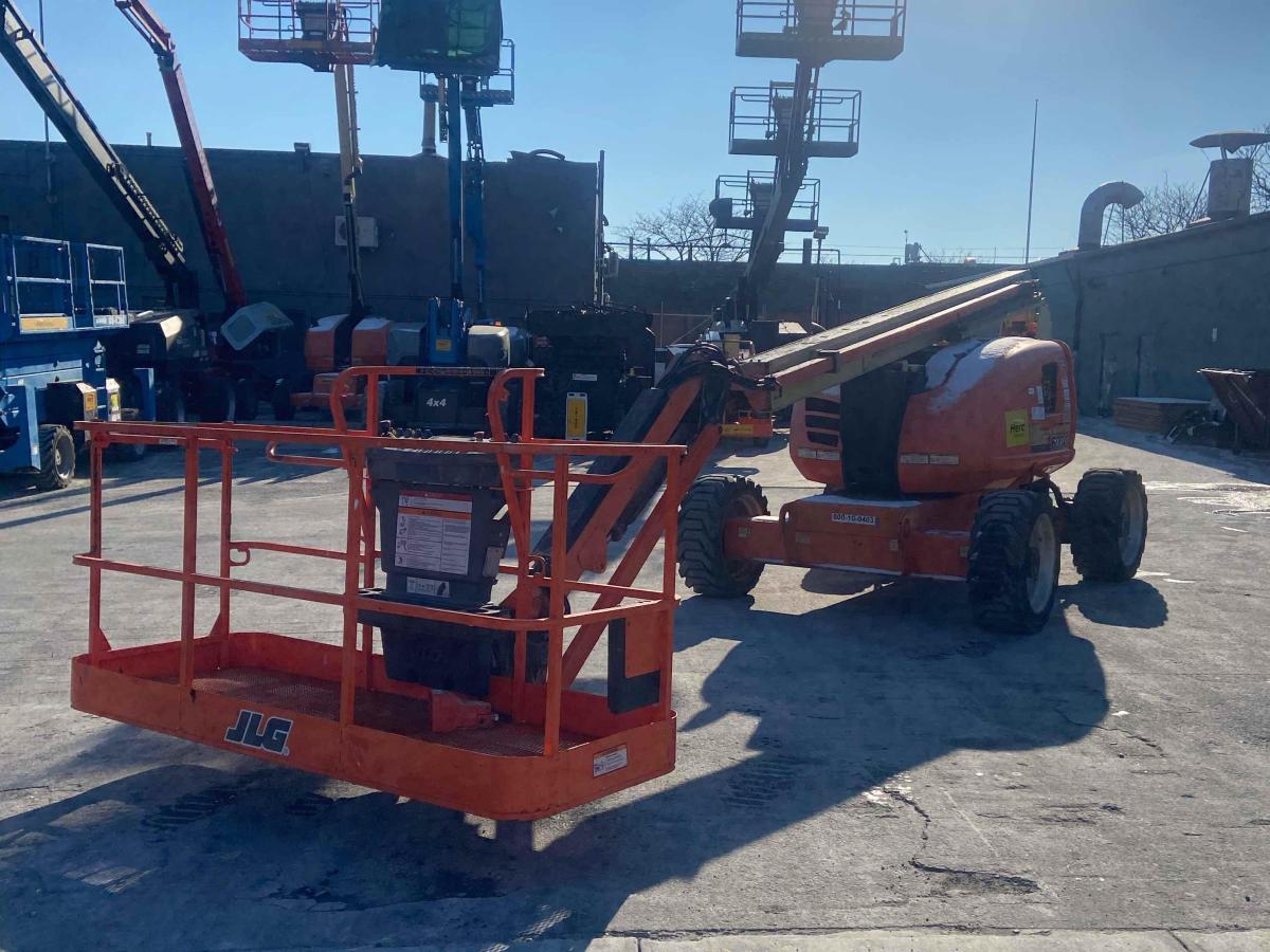 2016 JLG 600AJ