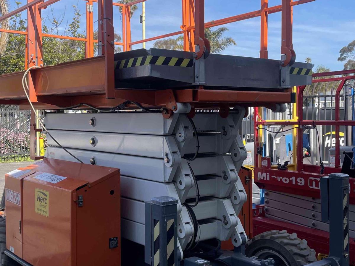 2020 Snorkel S3970RT-4