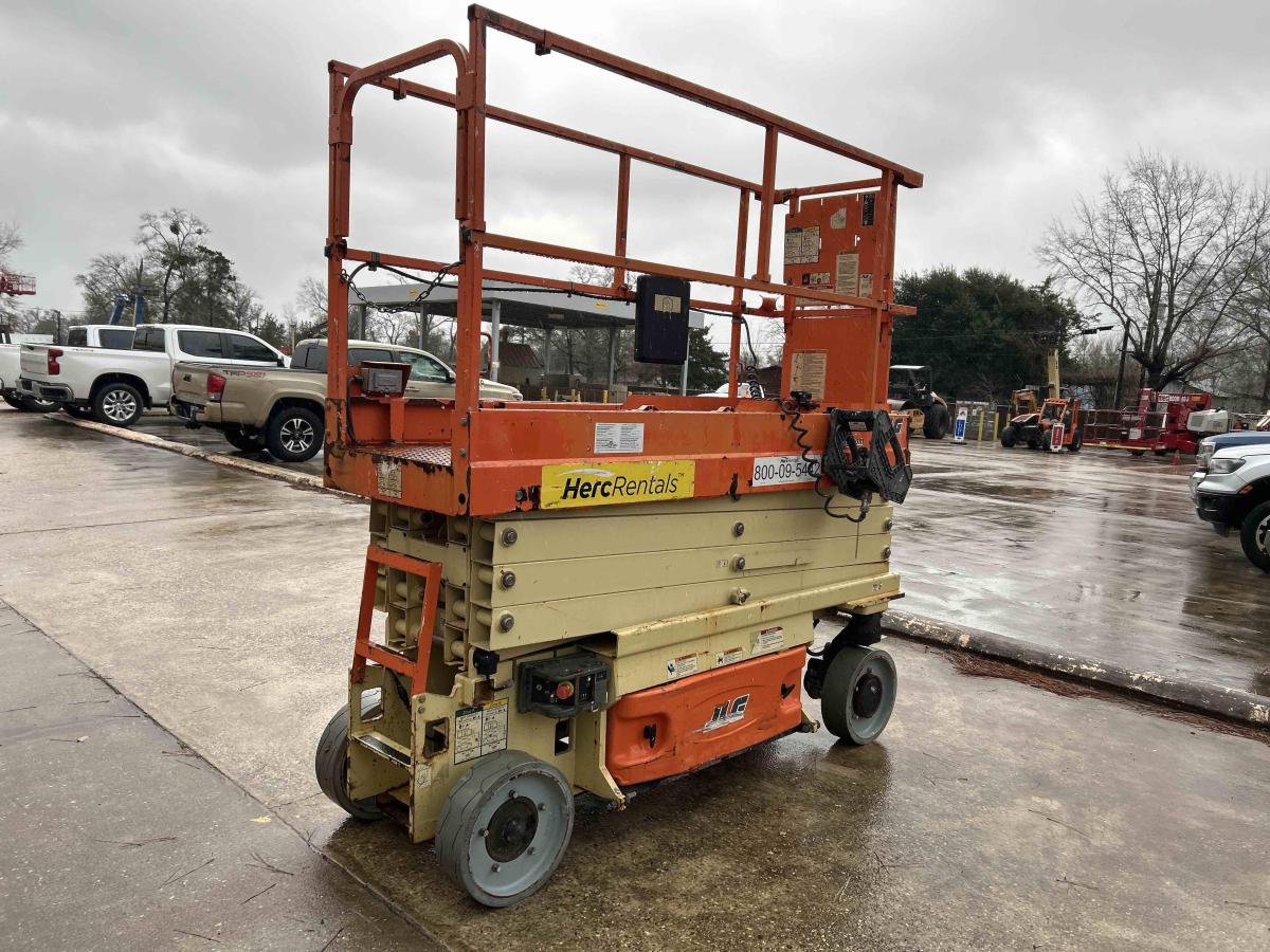2016 JLG 2632ES