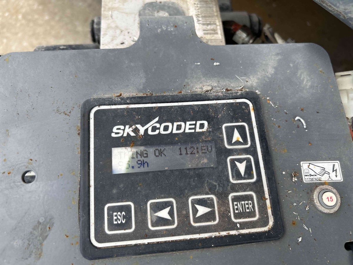 2022 Skyjack SJ4740-5