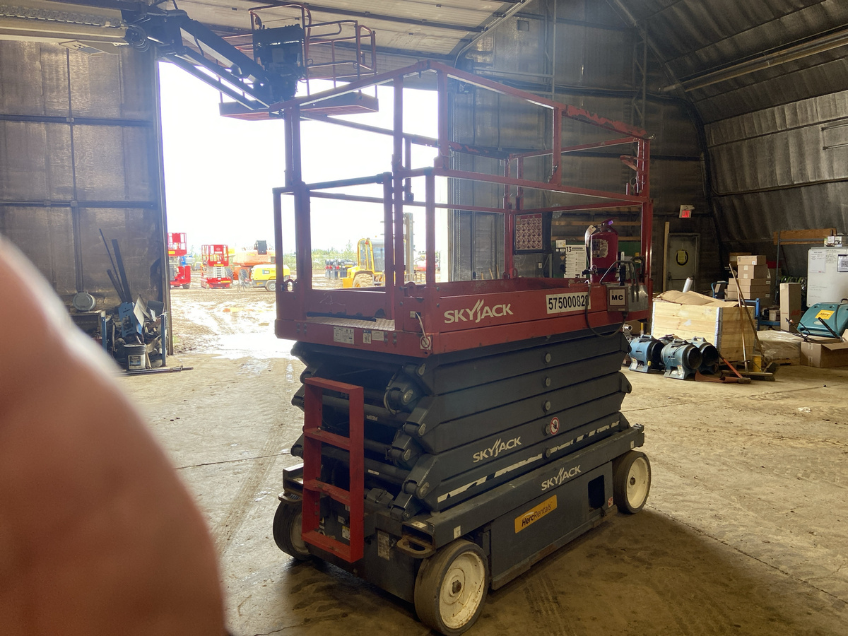 2018 Skyjack SJ4740-4