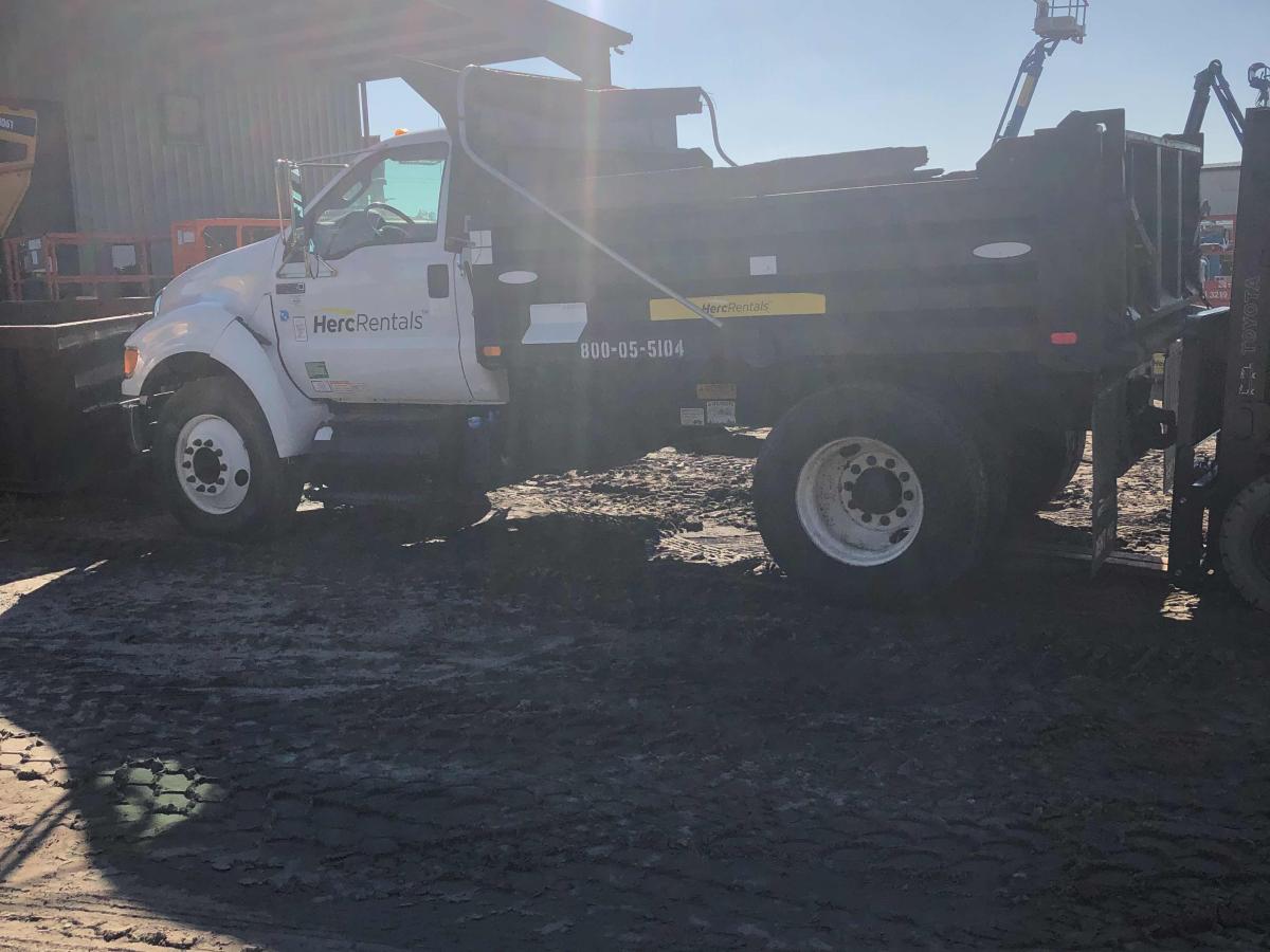 2015 Ford F750