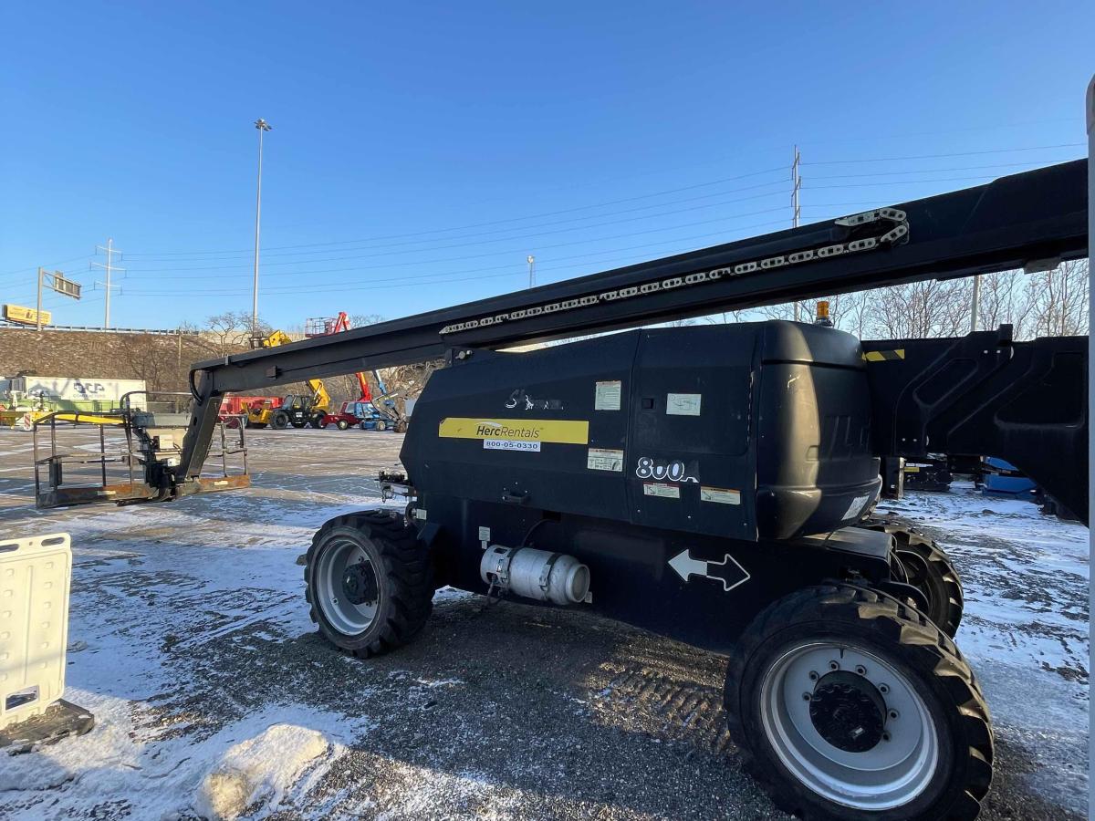 2015 JLG 800A
