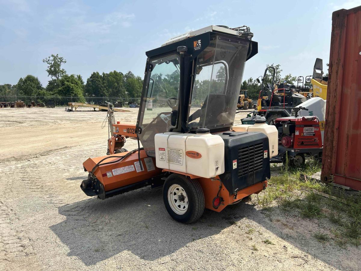 2021 LayMor SM300-2
