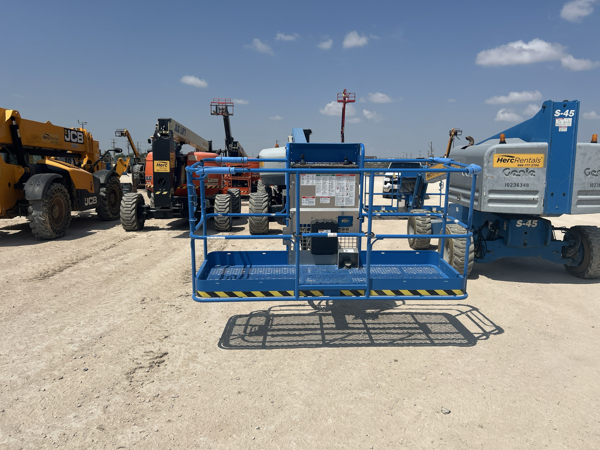 2017 Genie S-80-7