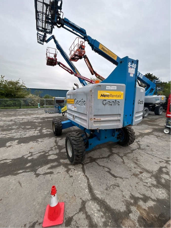 2018 Genie S-40-4