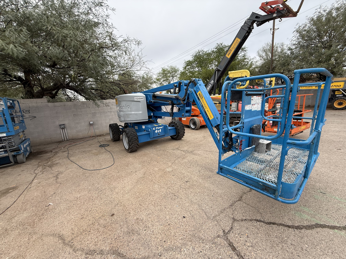 2018 Genie Z-45/25 RT