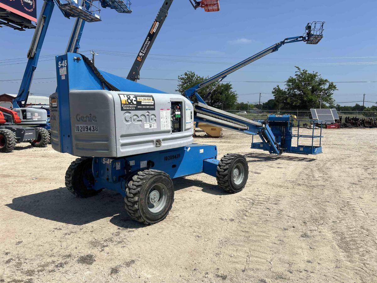 2017 Genie S-45-10
