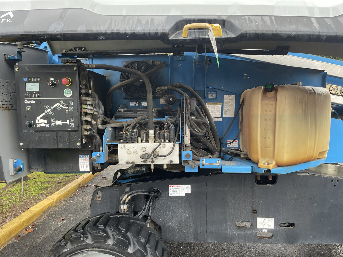 2019 Genie S-65XC-15