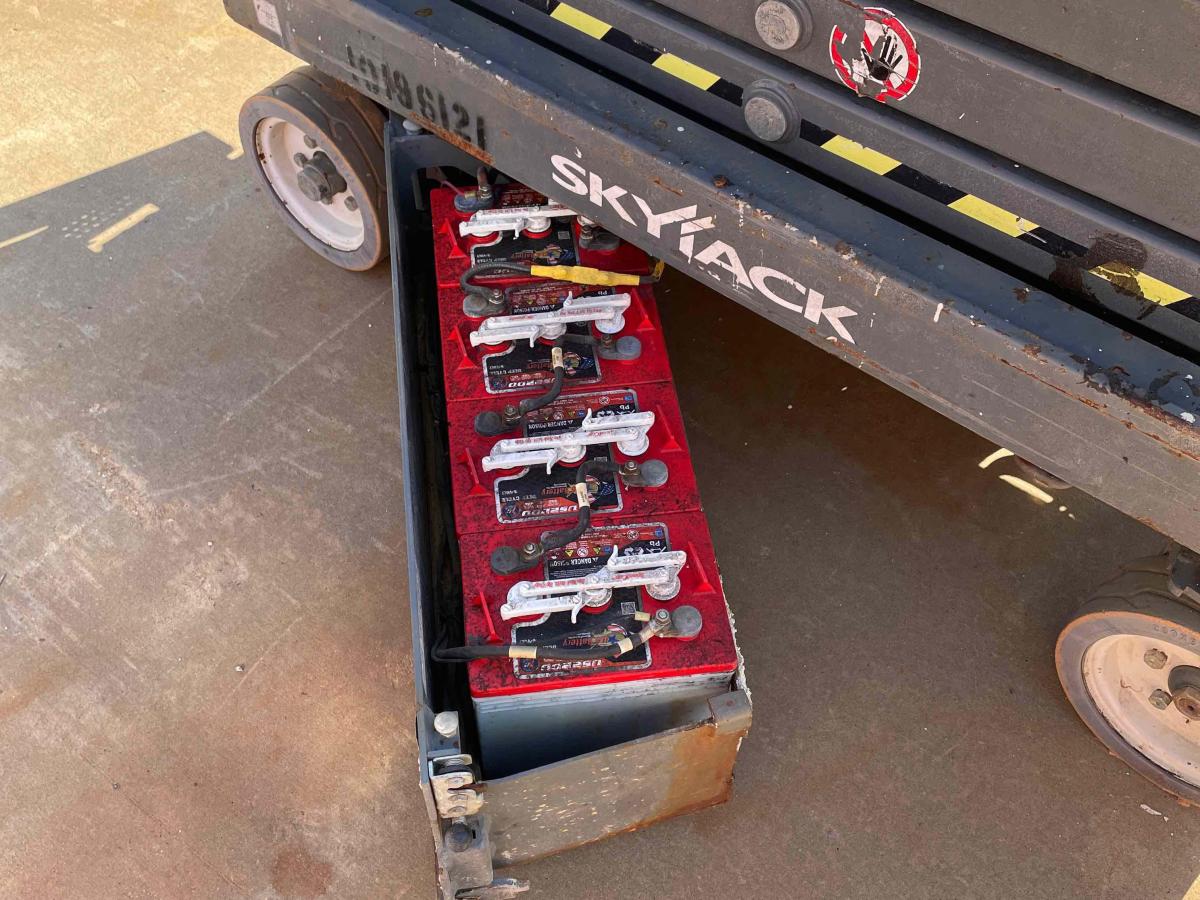 2016 Skyjack SJ3219