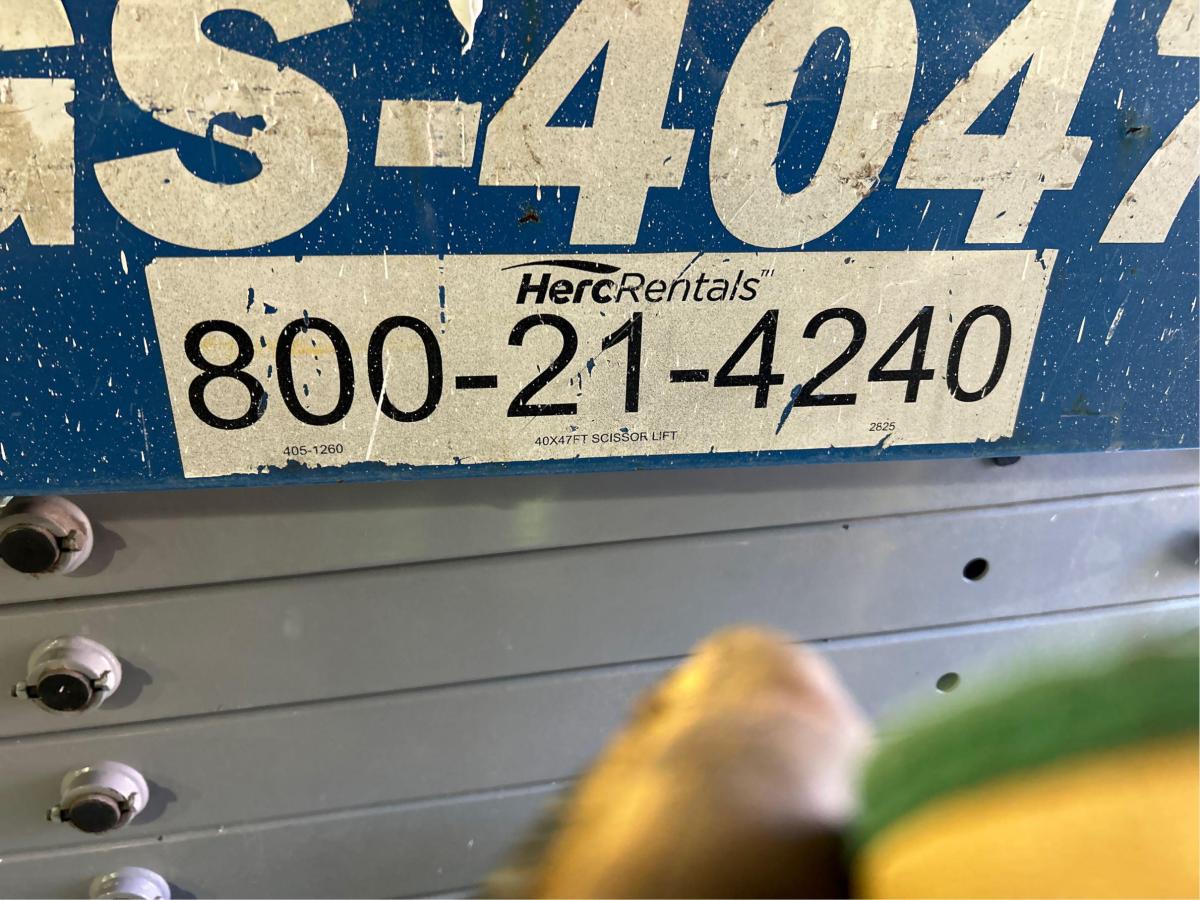 2018 Genie GS-4047
