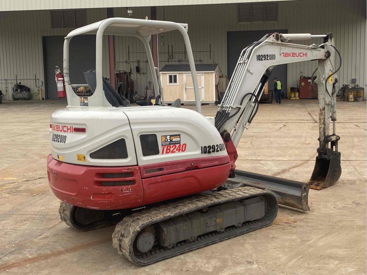 2020 Takeuchi TB240