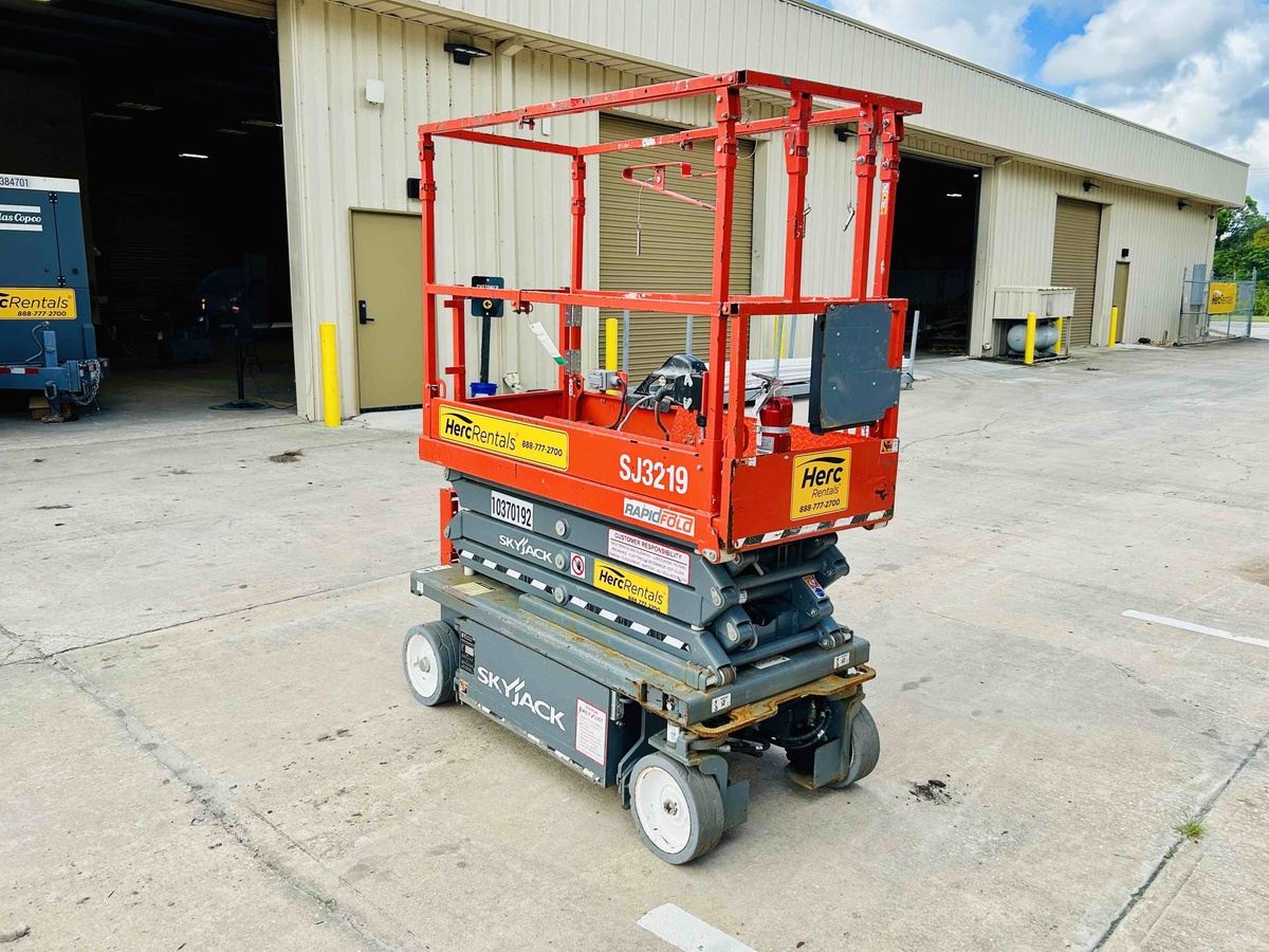 2022 Skyjack SJ3219-9